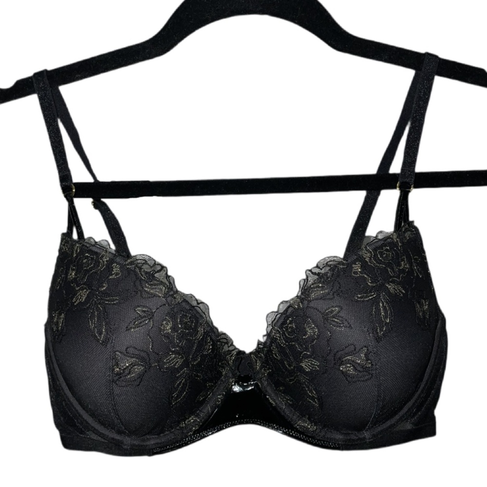 Victoria’s Secret Very Sexy Push-up Bra